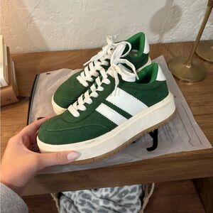 MADDEN GIRL Green and White Platform Sneakers